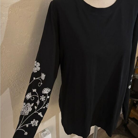 Black Floral Embroidered Tunic Women's Top sz XL Petite - Picture 6 of 8